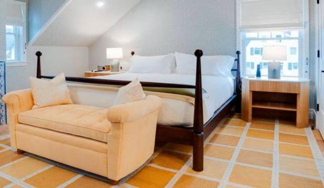 Three-Bedroom Cottage interior